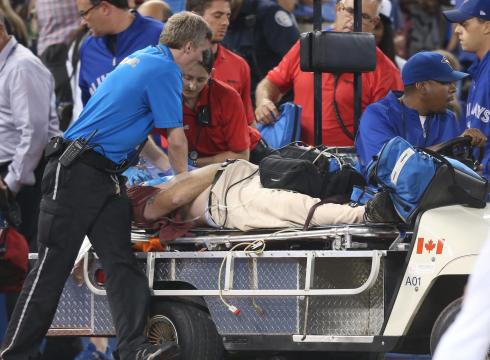 Fan-dies-after-heart-attack-at-Blue-Jays-game Dead man